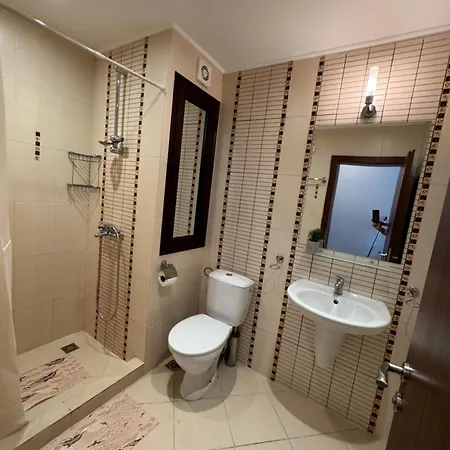 Life Private Apartments-sozopol شقة سوزوبول