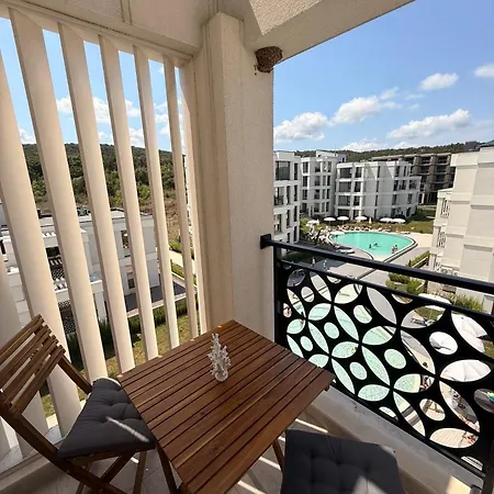 Life Private Apartments-sozopol *