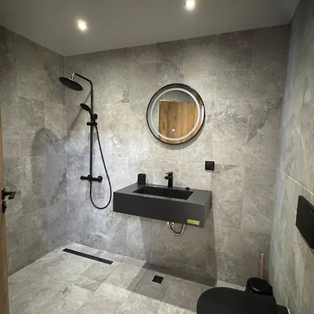 Life Private Apartments-sozopol شقة *